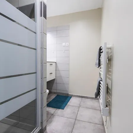 Cosy La Fuye, Proche Gare, Velora 公寓